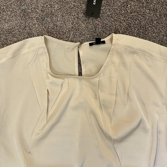 Express Womens Satin Long Sleeve Pleated Gramercy Tee Sandshell Size XS NWT $54 - Picture 6 of 16